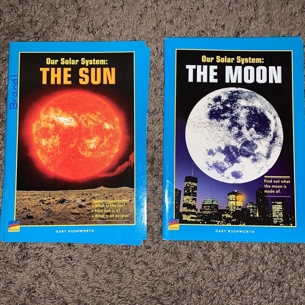 OUR SOLAR SYSTEM The Moon The Sun - Gary Rushworth